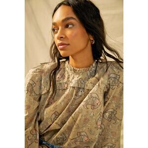 nwt ANTHROPOLOGIE LET ME BE sz 10 Maple ruffle blouse in fish print